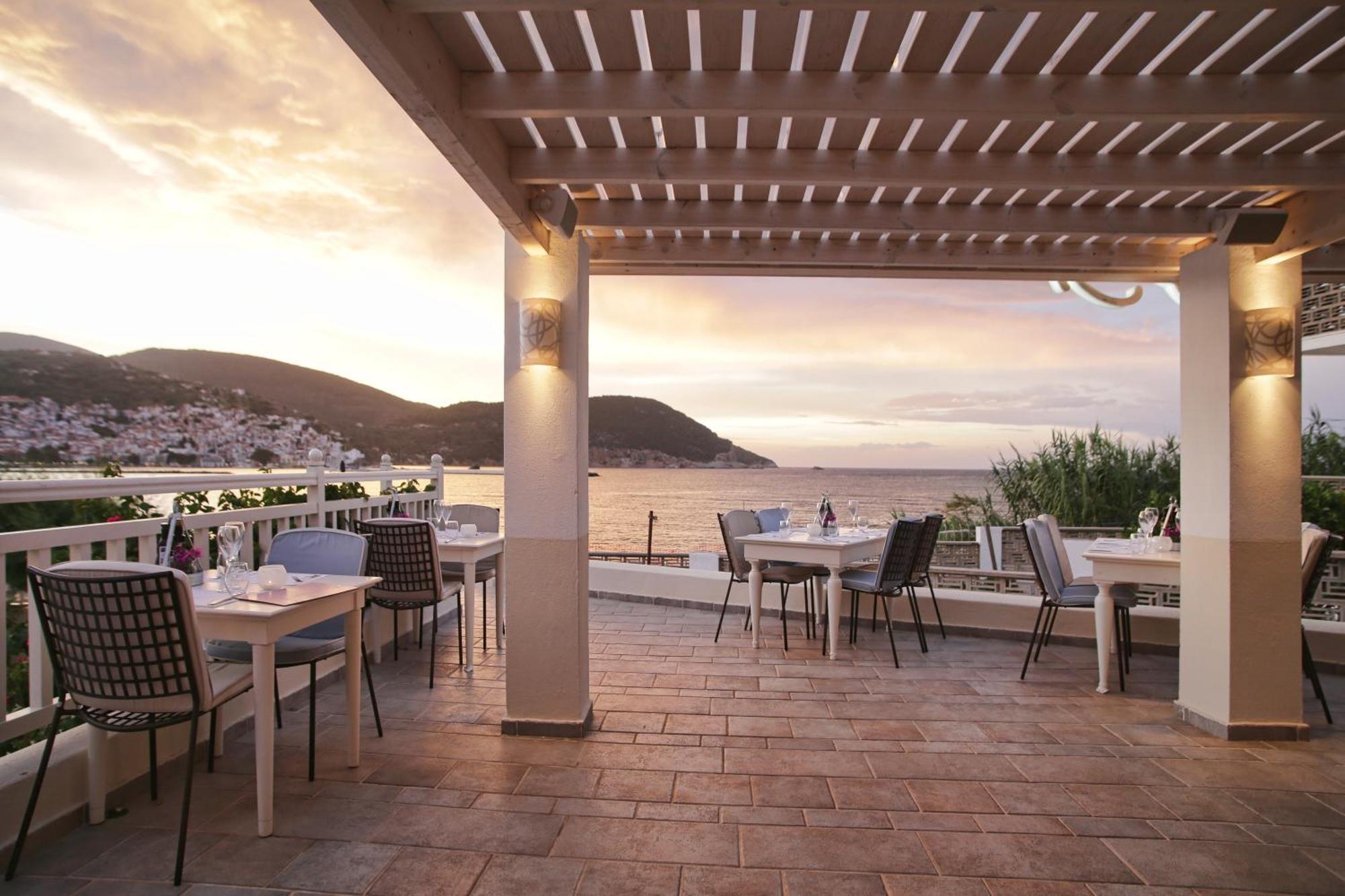 Skopelos Village Hotel Zewnętrze zdjęcie
